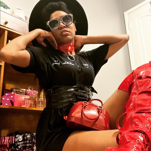 FOLLOW US ON IG @ SHARP STYLE STUDIO - Picture 2 of 4